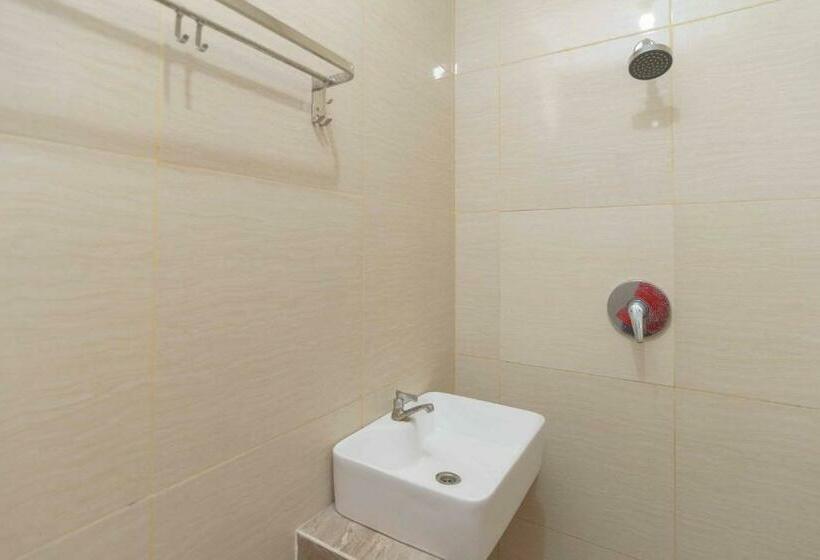 스탠다드 룸, Reddoorz Plus Near Eka Hospital Bsd 5