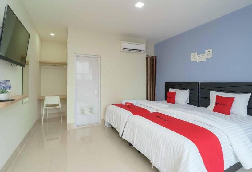 디럭스 룸, Reddoorz Plus Near Eka Hospital Bsd 5