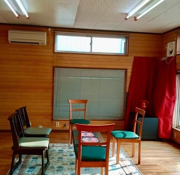 خانه 1 خوابه, Shimahama