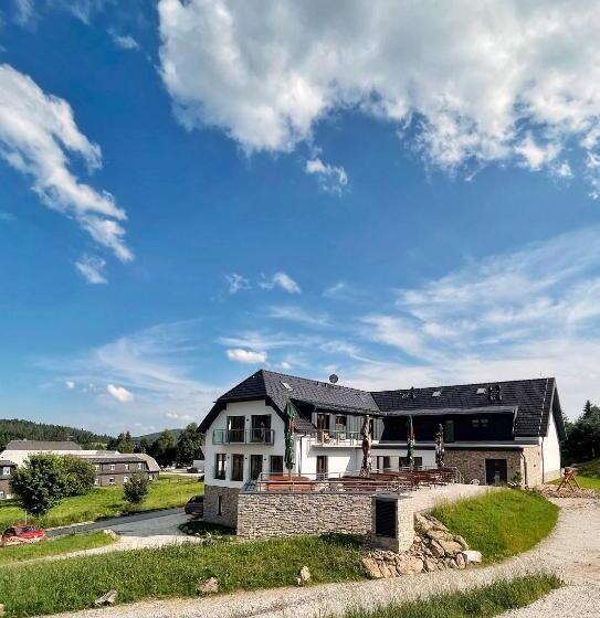 带阳台套房, Wellness Penzion Lázně Kvilda