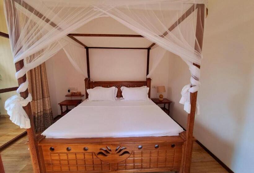 バルコニー付きスタンダードルーム, Mimi Na Wewe Villa