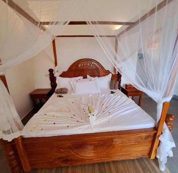 デラックスルーム, Mimi Na Wewe Villa