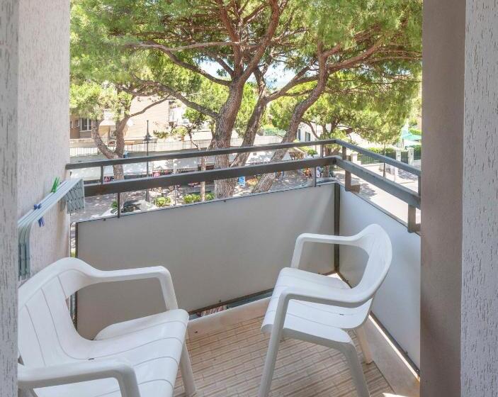 اتاق استاندارد برای معلولان, Giardino
