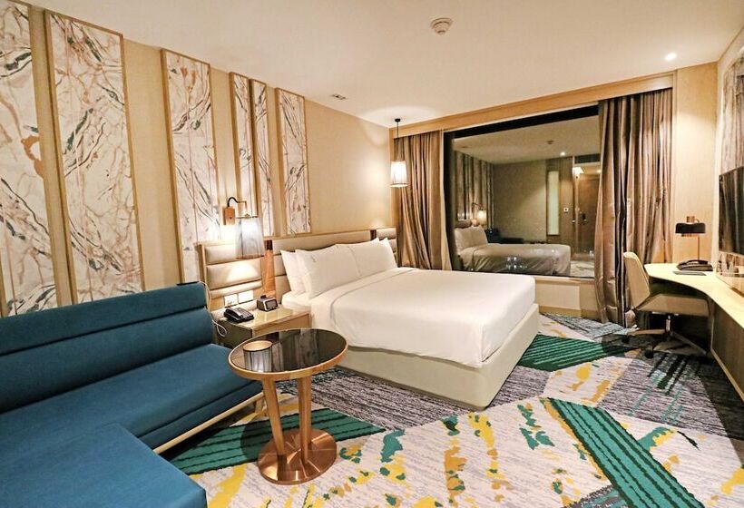 اتاق پرمیوم, Holiday Inn Chandigarh Zirakpur, An Ihg