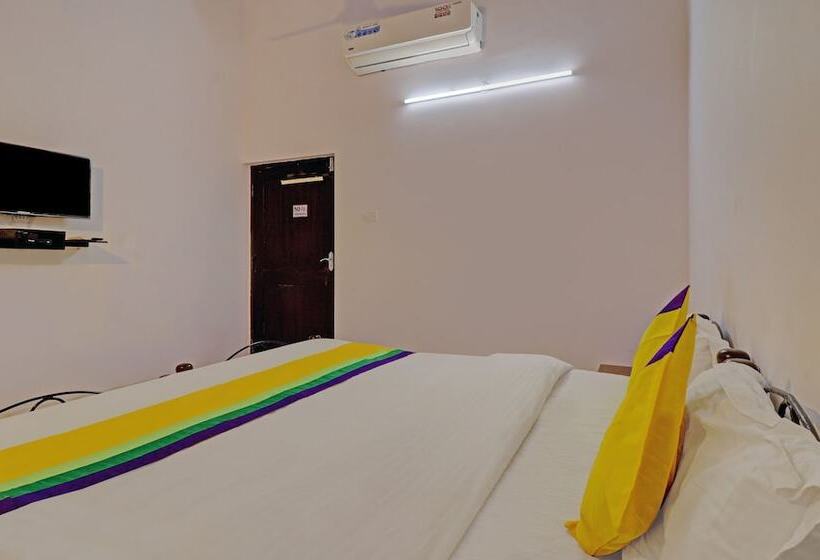 Номер Economy, Itsy Hotels Vailankanni Natures Inn