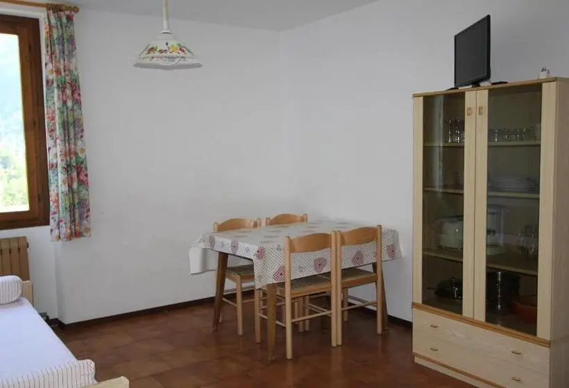 スタンダードスタジオ, Villaggio Santa Lucia