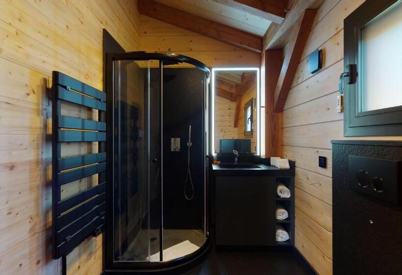 1-Bedroom Superior Chalet, Woodland Village Anzère