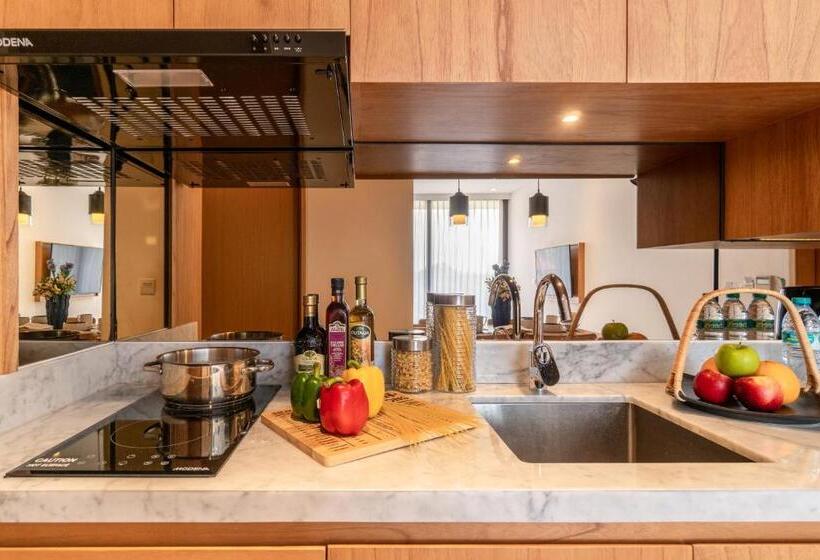 Студио Executive, Citadines Berawa Beach Bali