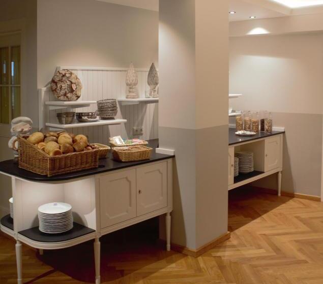 غرفة عائلية, Gästehaus Plönlein Hotel Goldener Hirsch Rothenburg