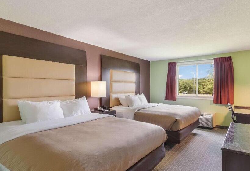 Номер Стандарт, Clarion Inn