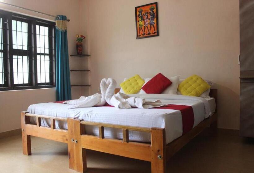 스탠다드 룸 킹사이즈 침대, Gooseberry Family Retreats Wayanad By Karapuzha Resorts