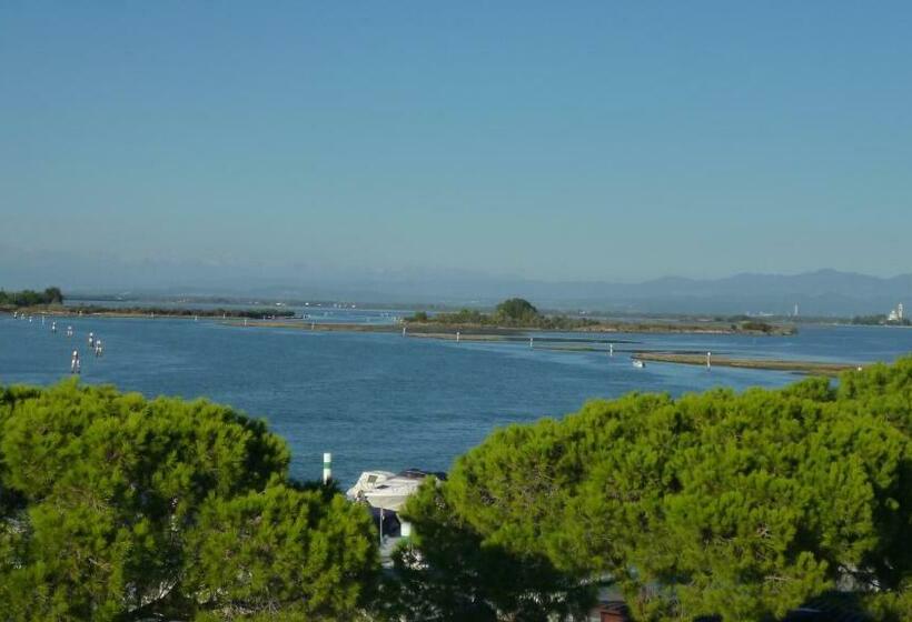 标准间, Meublè Tripoli