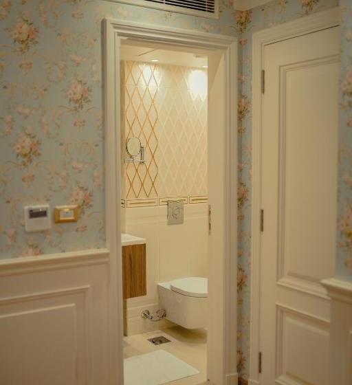 اتاق استاندارد یک نفره, Miramar Boutique