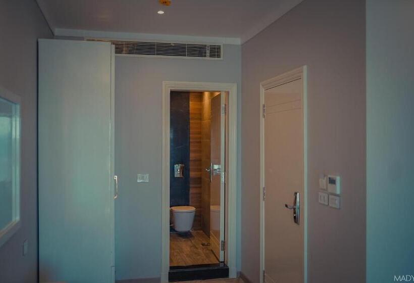 اتاق استاندارد با چشمانداز دریا, Miramar Boutique