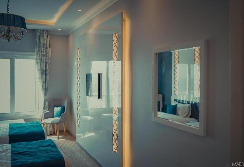 اتاق استاندارد با چشم‌انداز دریا, Miramar Boutique