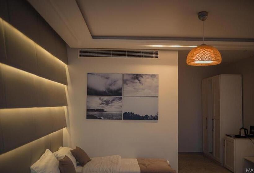 Triple Room Sea View, Miramar Boutique