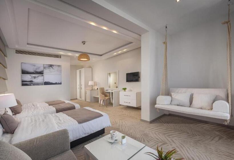 Triple Room Sea View, Miramar Boutique