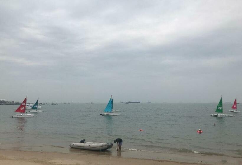 اتاق استاندارد با تخت بزرگ, Nhà Nghỉ Linh Quân