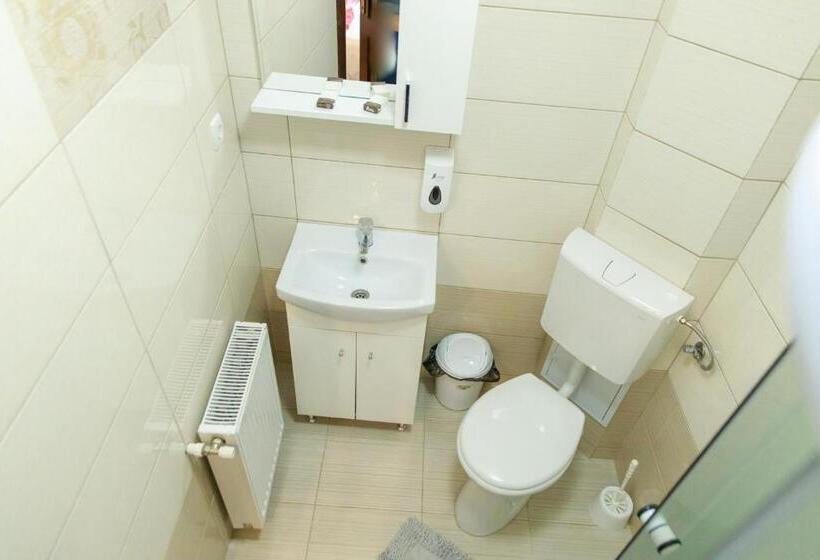 Студия Deluxe, Panna Gusto
