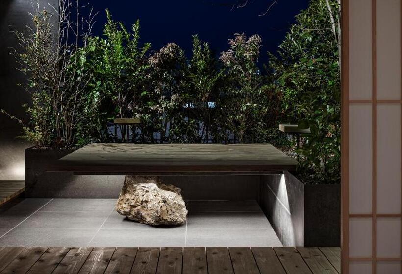 חדר פרמיום, Tou Nishinotoin Kyoto