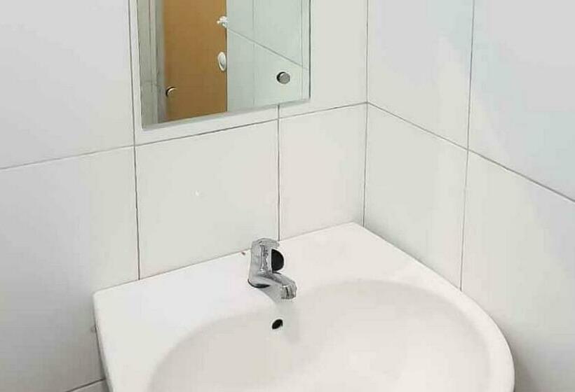 Номер Стандарт, Airangga Home Stay Syariah Berastagi Redpartner