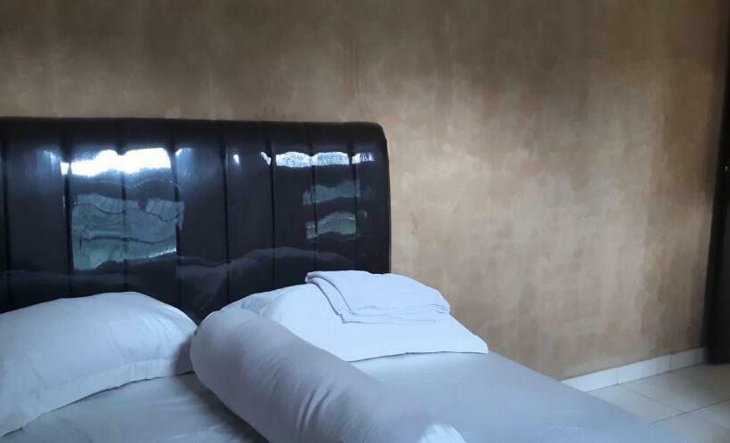 Номер Стандарт, Airangga Home Stay Syariah Berastagi Redpartner