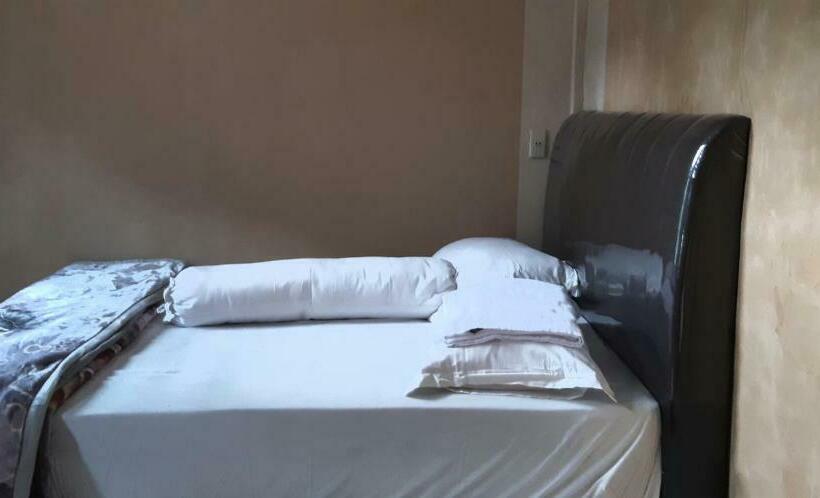 Номер Economy, Airangga Home Stay Syariah Berastagi Redpartner