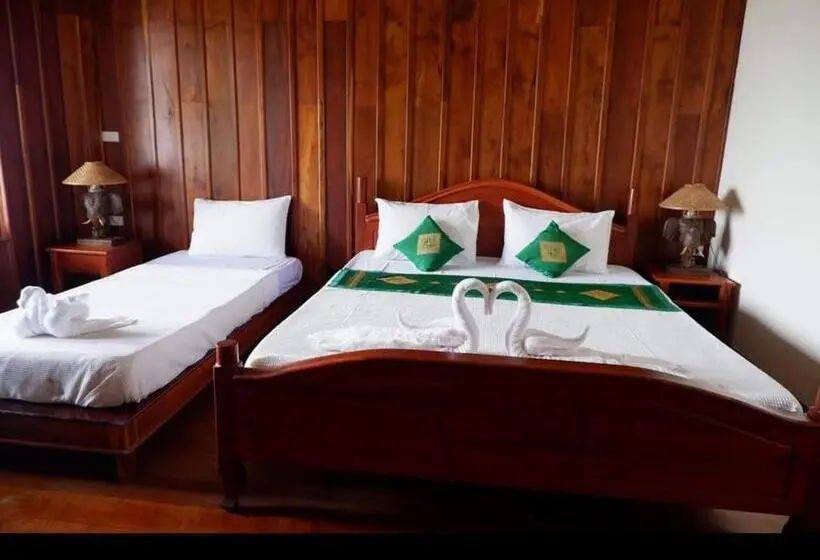 اتاق استاندارد با بالکن, Kongmany Colonial House