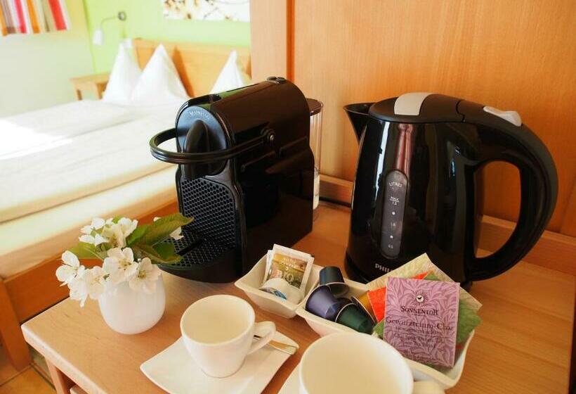 Standard Værelse m. Balkon, Ad Vineas Gästehaus Nikolaihof Hotel Garni