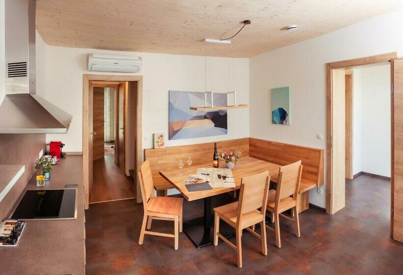 Chalet 1 Soveværelse, Ad Vineas Gästehaus Nikolaihof Hotel Garni