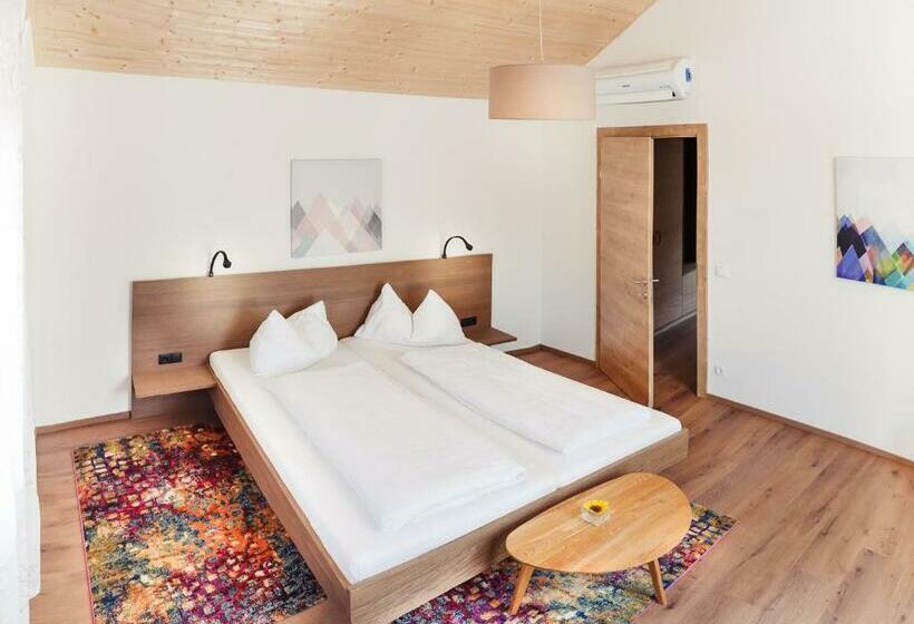 Chalet 1 Soveværelse, Ad Vineas Gästehaus Nikolaihof Hotel Garni