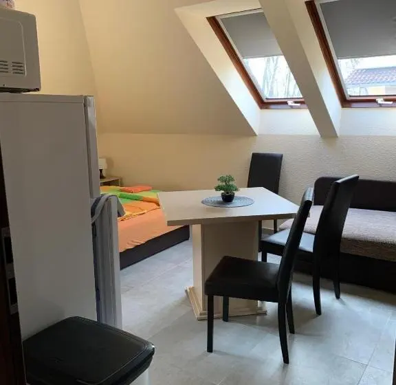 ファミリールーム, Balaton Kinizsi Apartman