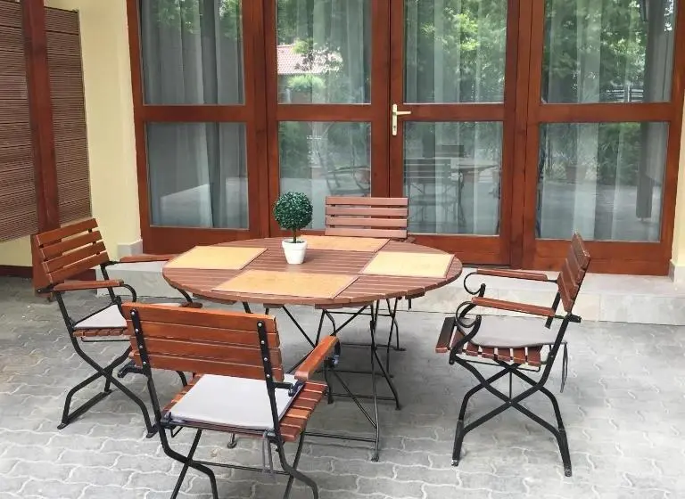テラス付きスタンダードワンルーム, Balaton Kinizsi Apartman