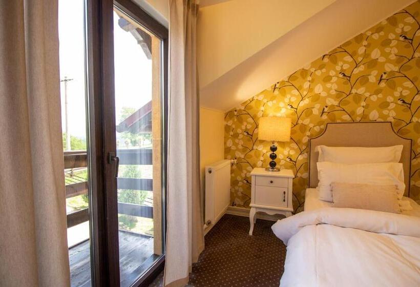 标准间带露台, Akasha Retreat