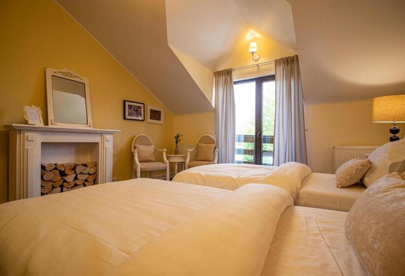 标准间, Akasha Retreat