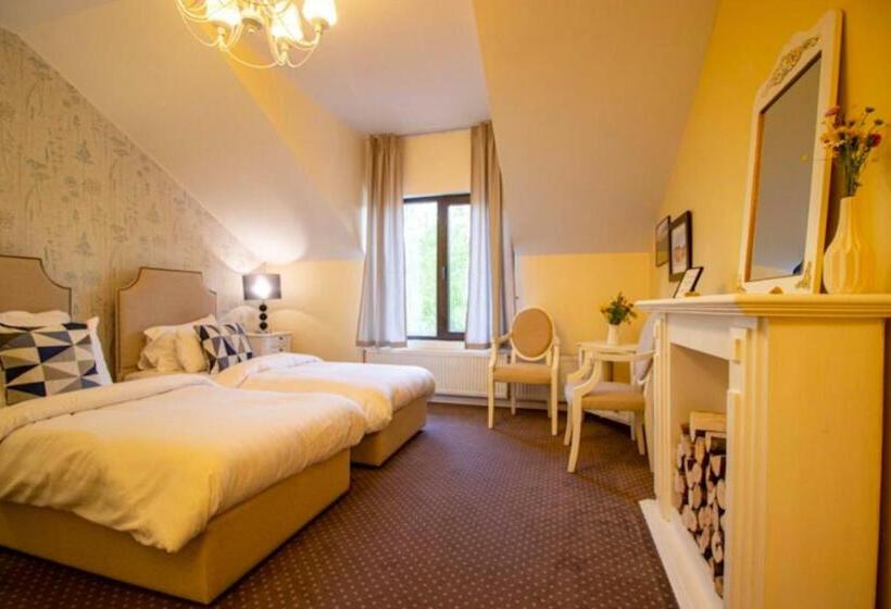 标准间, Akasha Retreat