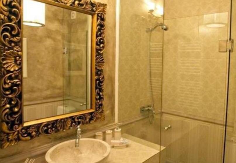 带露台的高档房间, Akasha Retreat