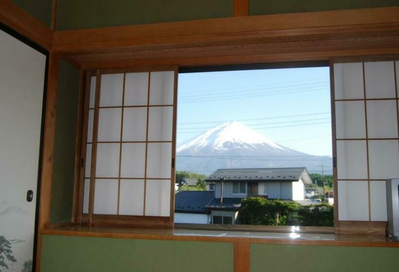 스탠다드 트리플 룸, Minshuku Iwaki