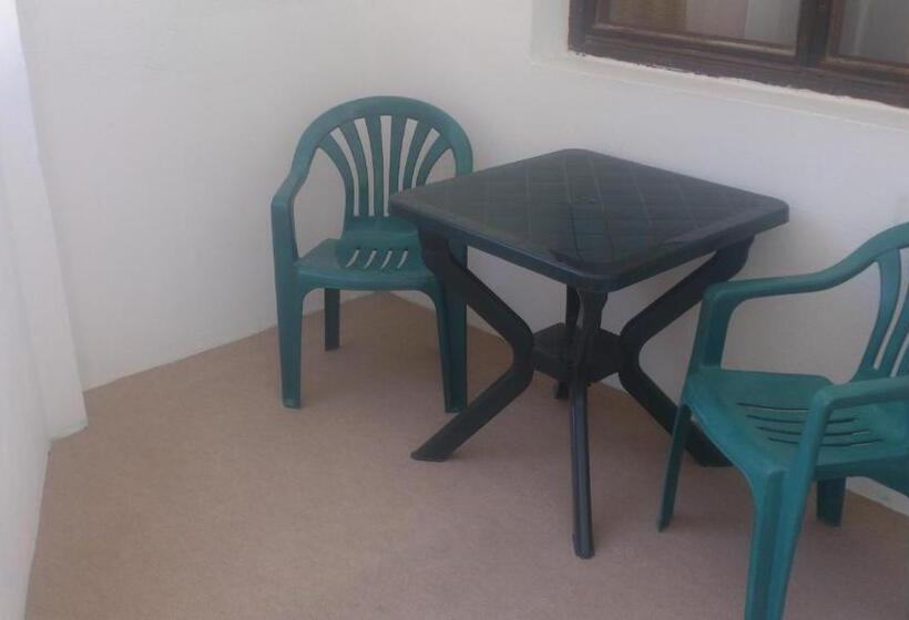 חדר אקונומי, Svetla Guest House