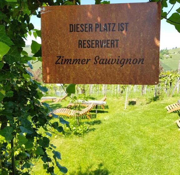 패밀리 룸, Weingut Reiterer