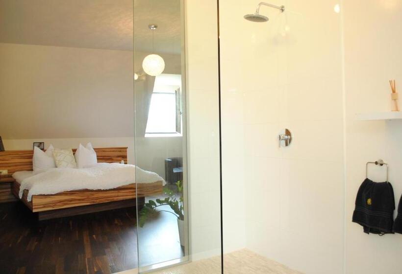 غرفة قياسية, Weingut Reiterer