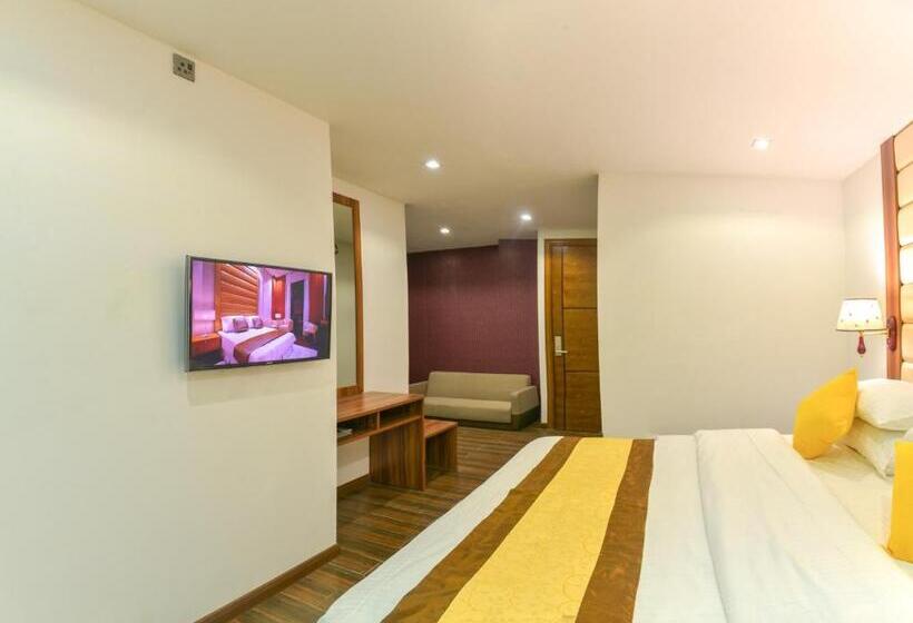 اتاق لوکس, Dreams Grand