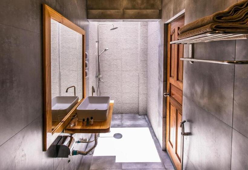 Büyük Çift Kişilik Yataklı Standart Oda, Endheri Sunset Dhangethi