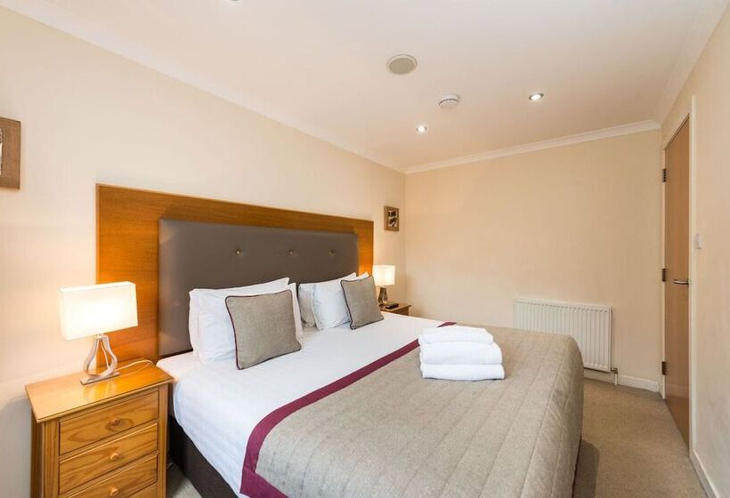 דירת חדר, Fountain Court Apartments   Harris