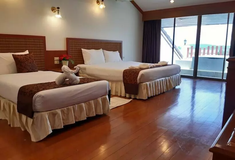 اتاق استاندارد سه نفره, Aonang Terrace