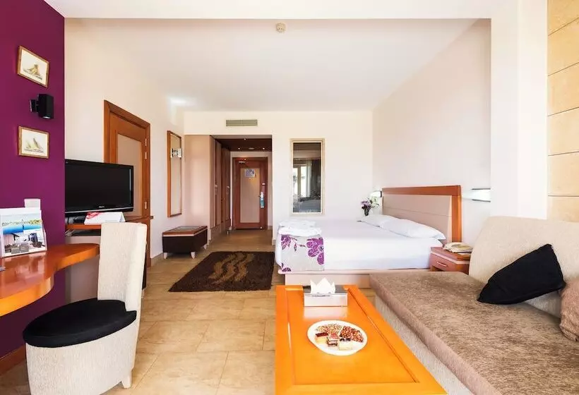 اتاق سوپریور با چشم‌انداز دریا, Barceló Tiran Sharm