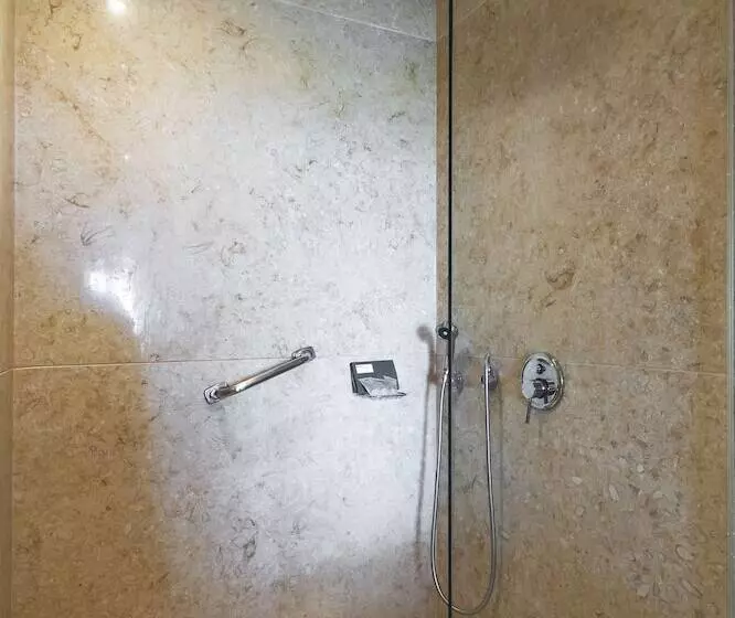سوییت جونیور با چشم‌انداز دریا, Barceló Tiran Sharm