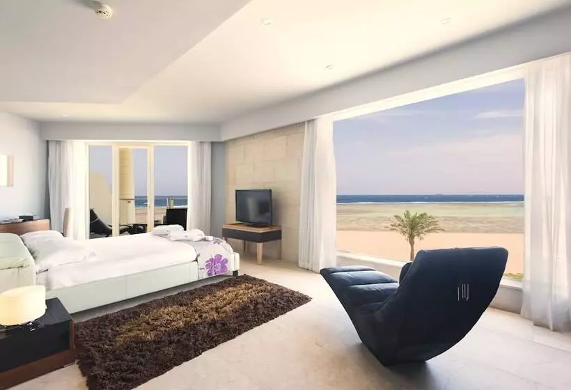 سوییت جونیور با چشم‌انداز دریا, Barceló Tiran Sharm