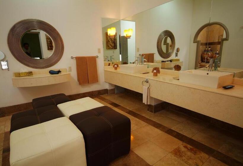 سوئیت مستر, Baruk Teleférico Centro Histórico