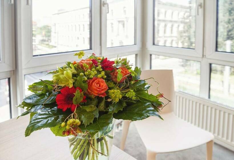 Номер Комфорт, Berlin Mitte By Campanile